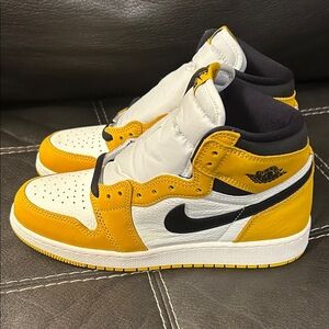Nike Yellow and White Air Jordan 1 Retro High OG GS Youth Sneakers 6.5